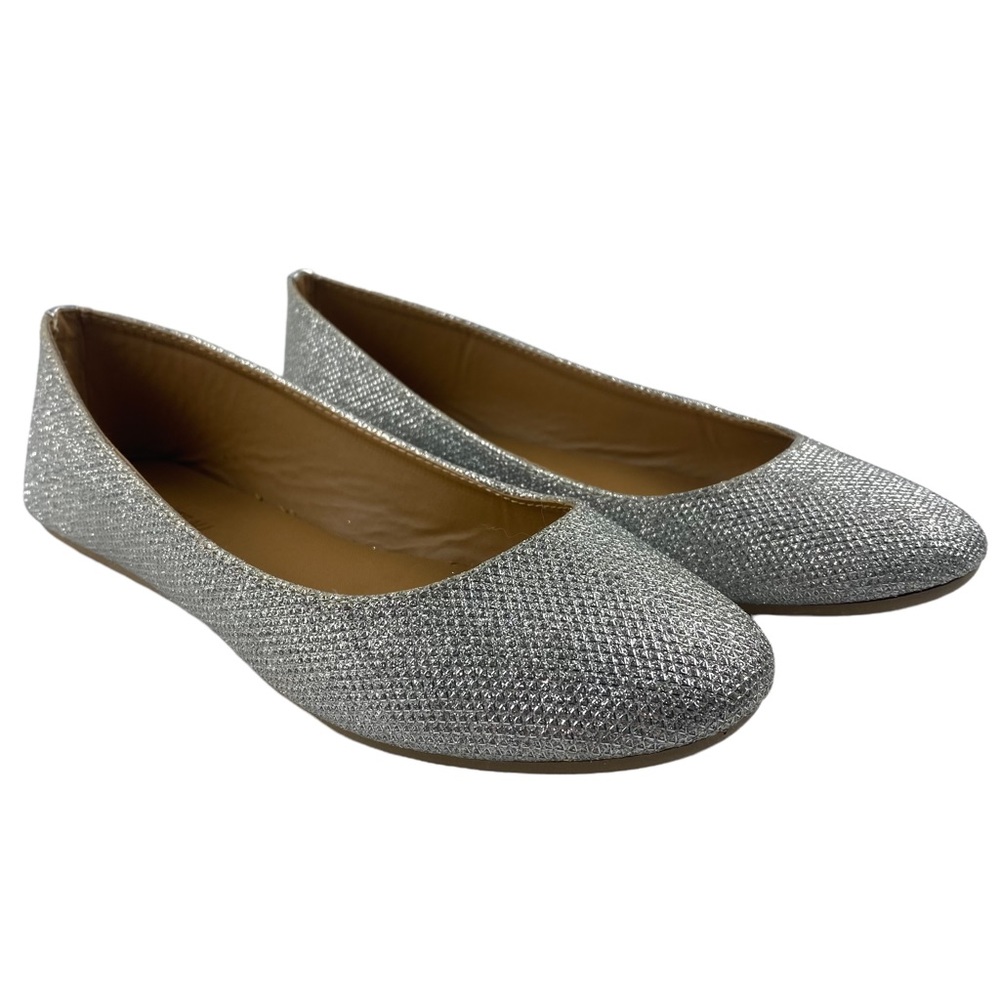 Le Chateau Silver Sparkly Ballet Flats Size 7